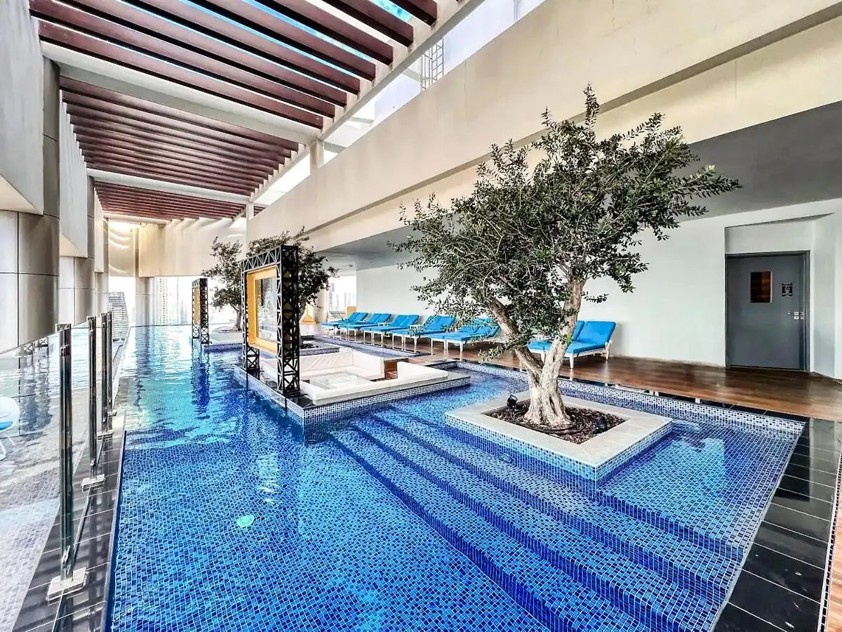 Infinity Edge Pool, Sea Views Apartment Dubai United Arab Emirates
